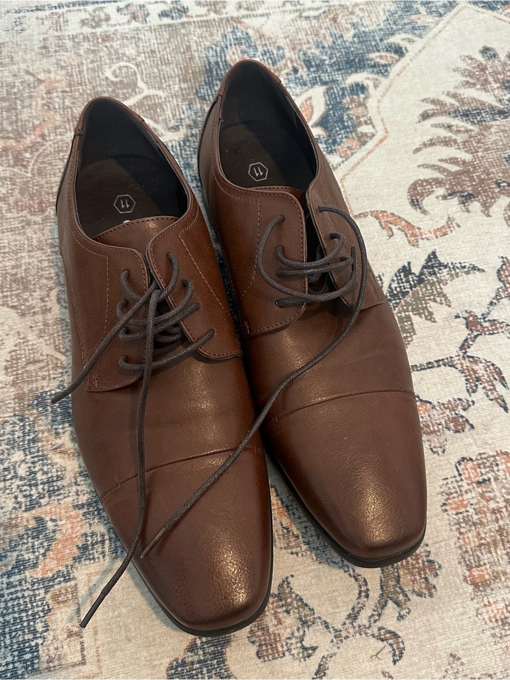 Men’s Brown dress shoes